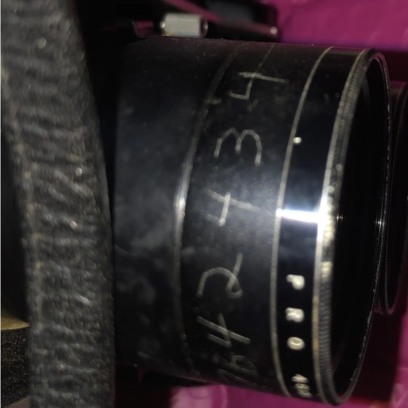 Mamiya C330 Pro Medium Format Film Camera with 135mm Lens And Focusing Thing - Picture 6 of 16